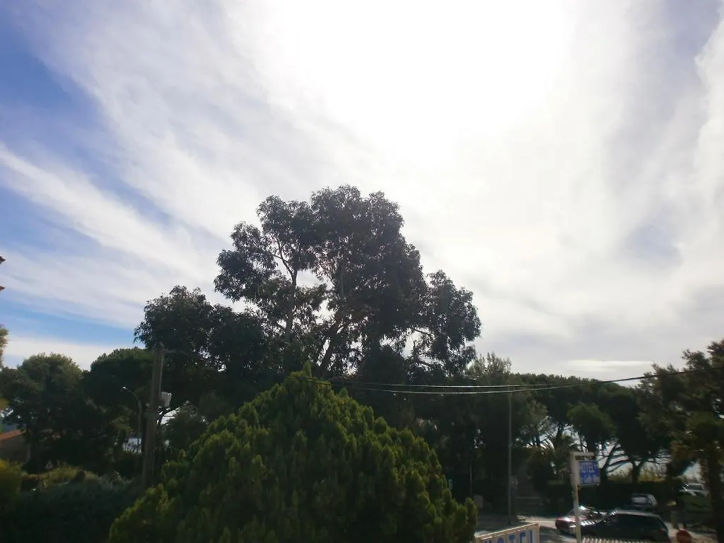 **  Hotel Le Golfe Bleu Cavalaire-sur-Mer Francie